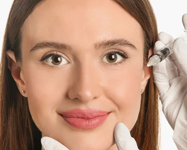 Liquid Lifting Behandlung zur sanften Faltenreduktion und Volumenauffüllung im Gesicht