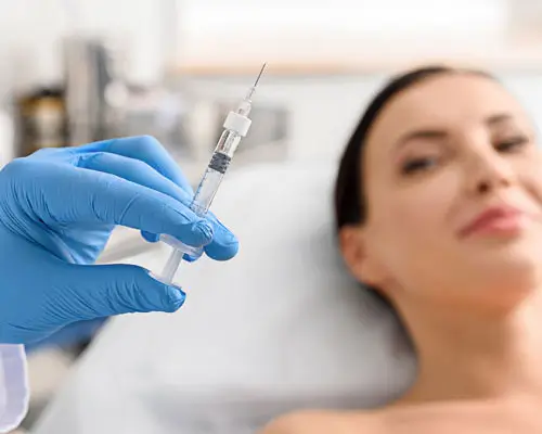 Profhilo Injektion zur Verbesserung der Hautqualität und intensiven Feuchtigkeitsversorgung